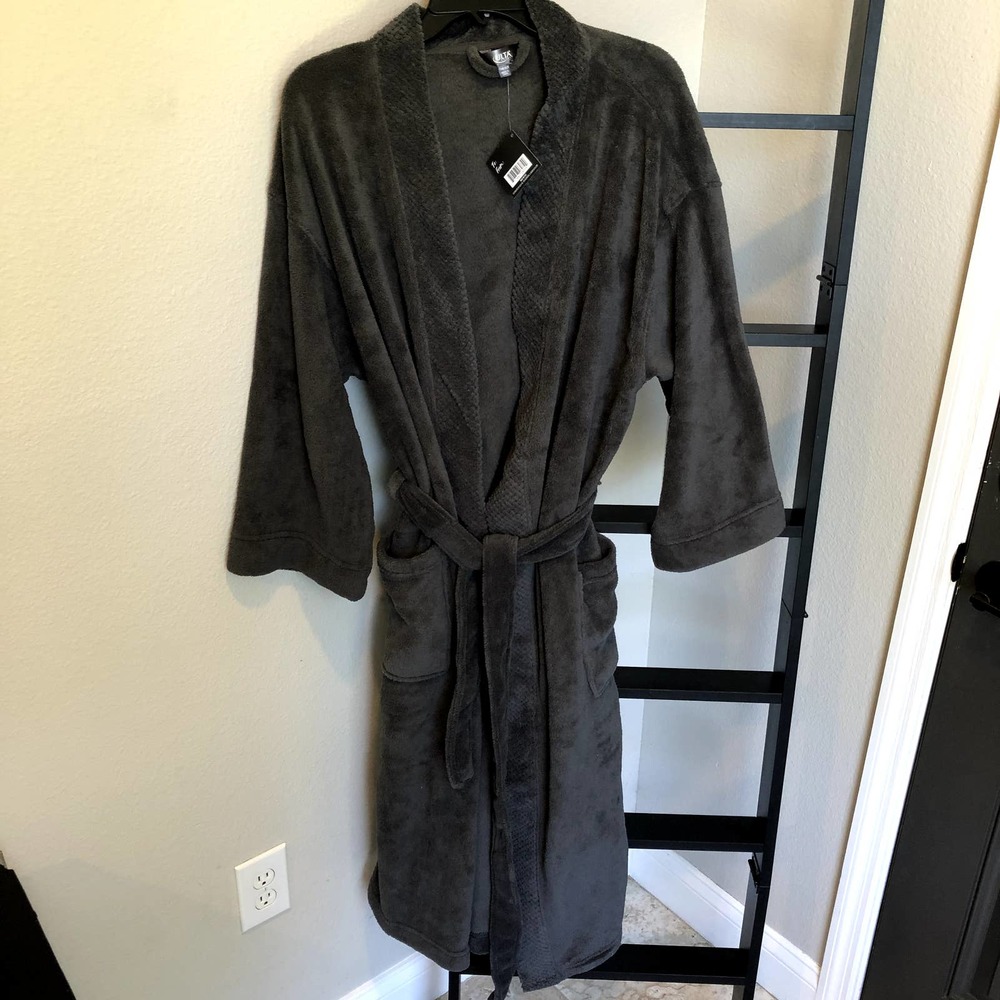nwt ulta gray push robe one size